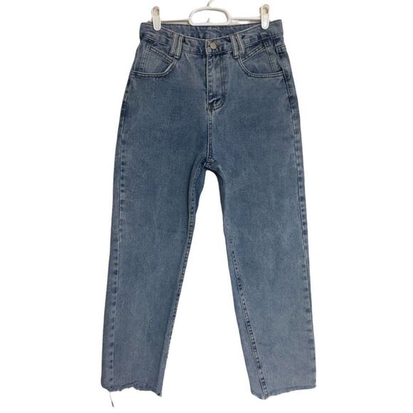 Super High Rise Cropped Jeans Women’s Size Medium Measures 26x24 Raw Hem - Picture 1 of 10